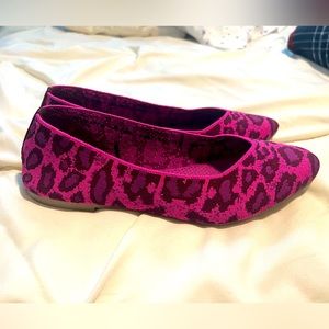 Skechers Memory Foam Flats! Pink leopard! Size 9.5